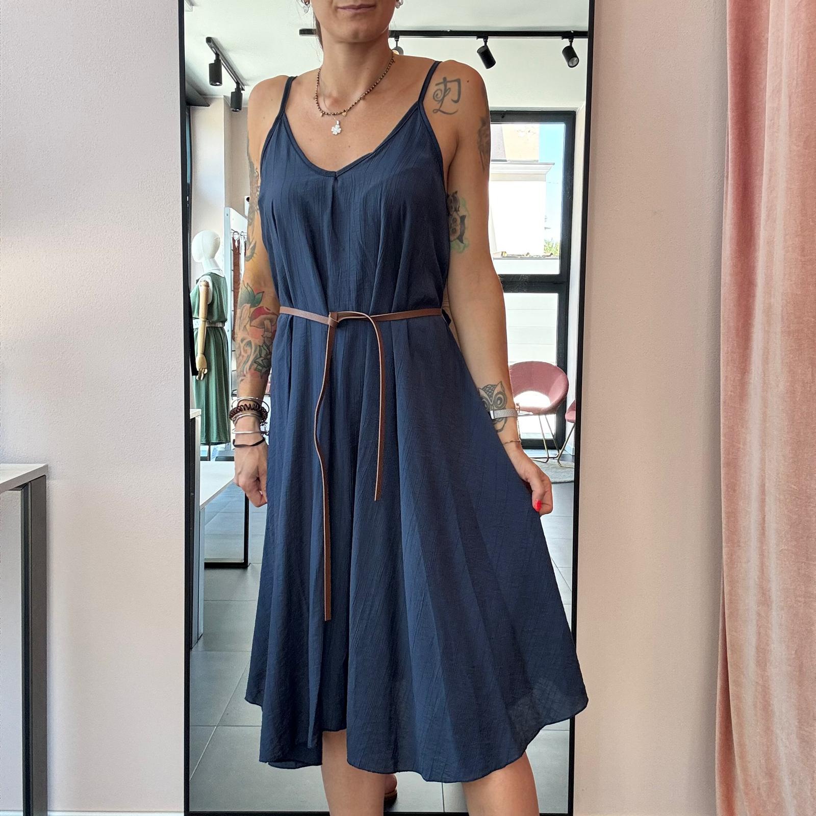 Vestito con spalline e scollo a V – in viscosa leggerissima - immagine 6