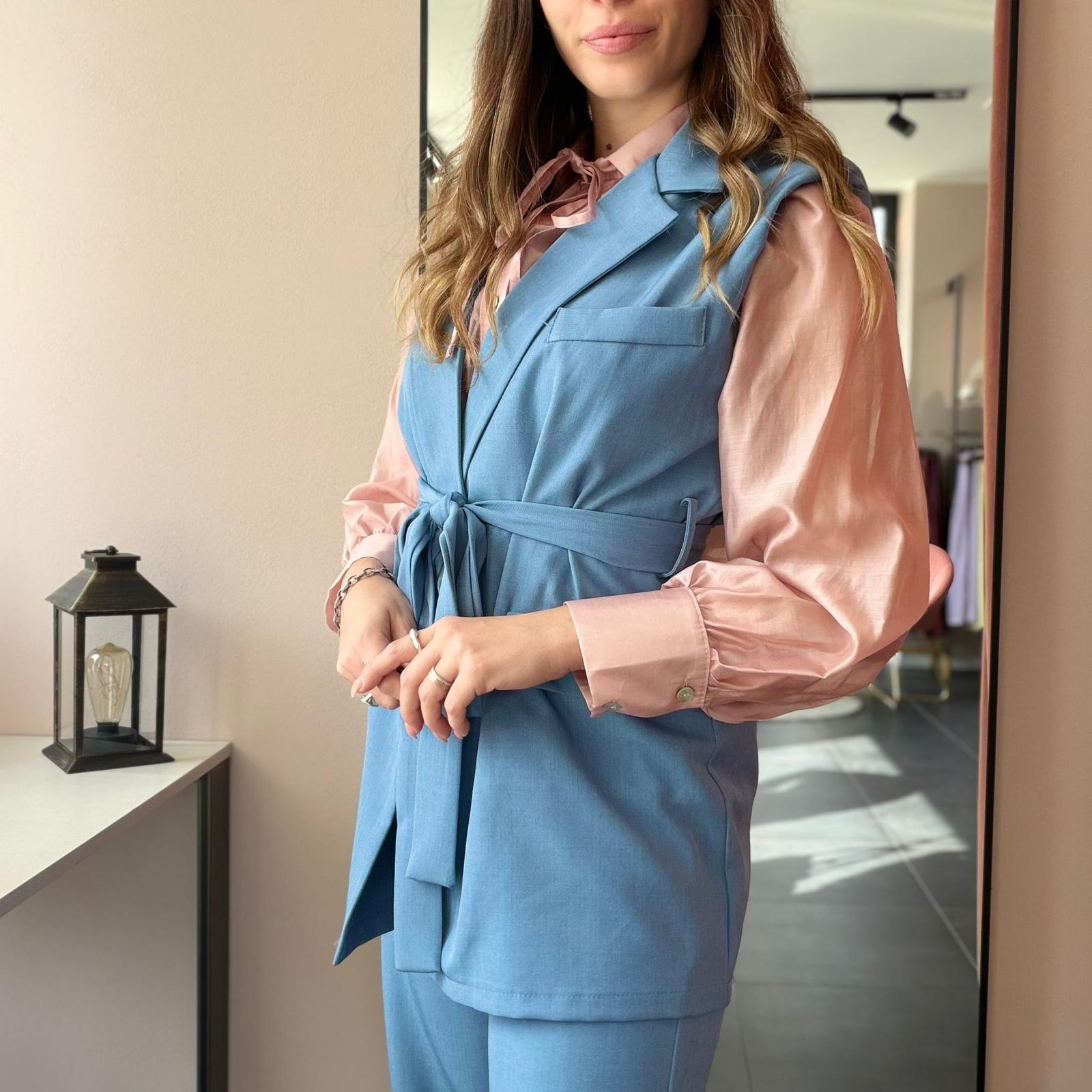 Completo Blazer Smanicato e Pantalone Gamba Larga - immagine 19