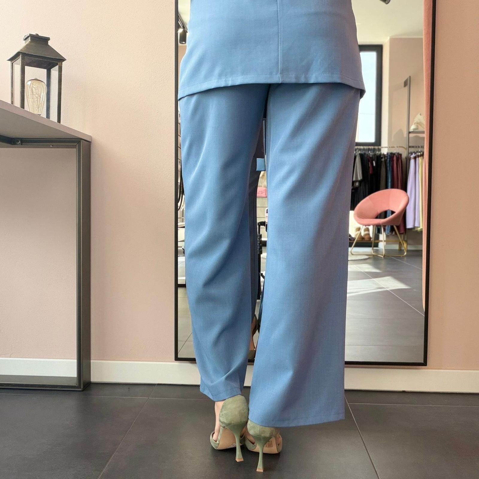 Completo Blazer Smanicato e Pantalone Gamba Larga - immagine 23