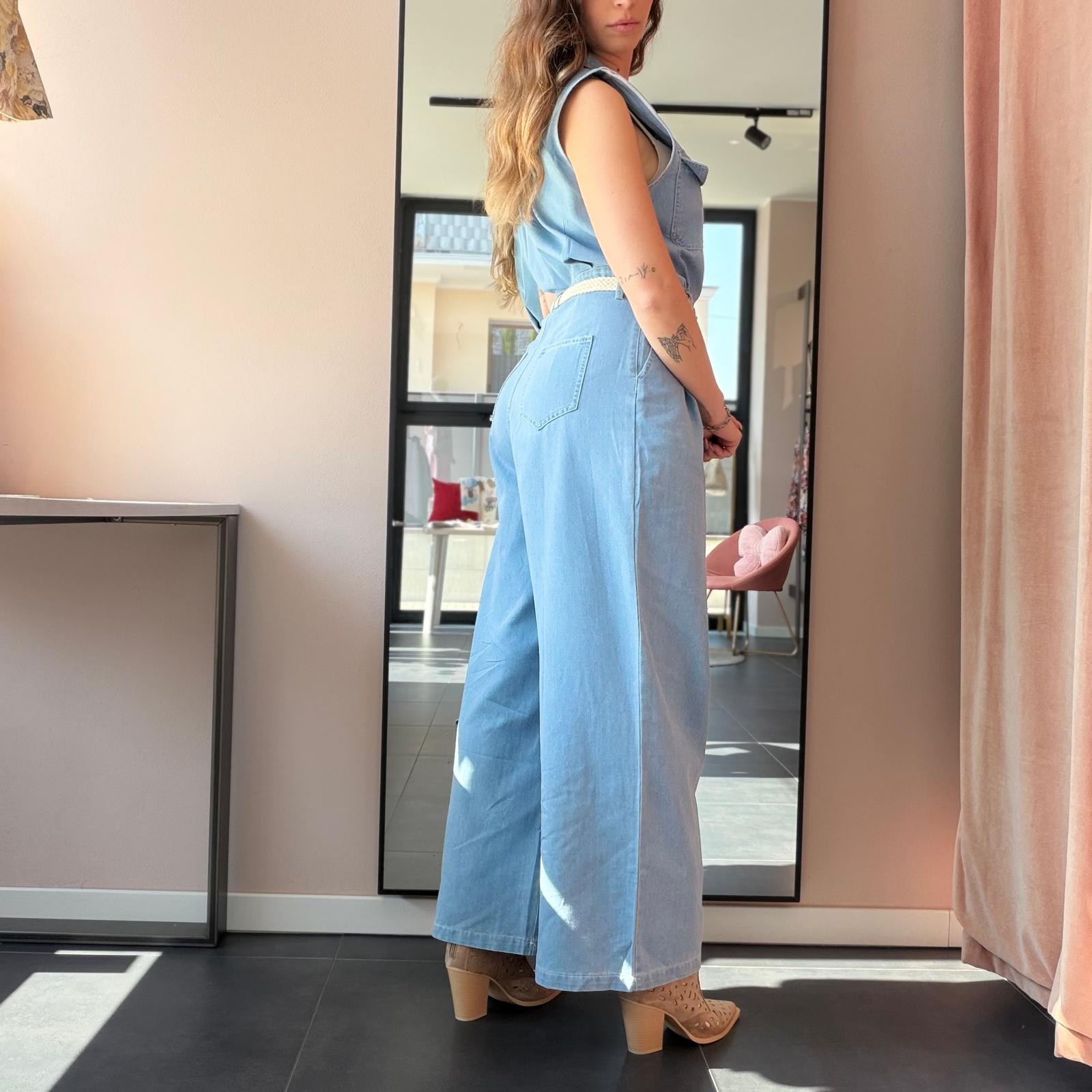Salopette in Denim Chiaro - immagine 2