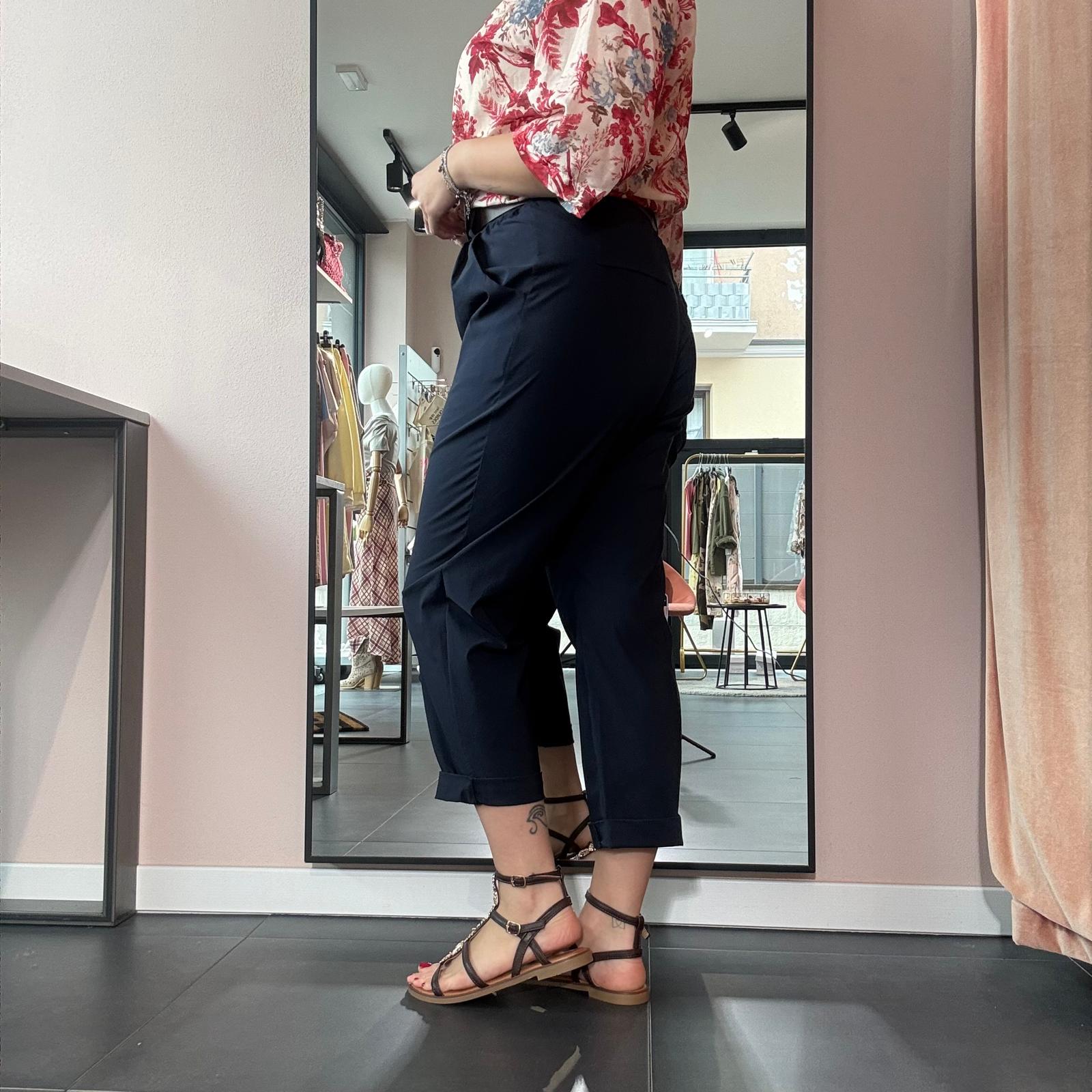 Pantalone Modello Carrot Con Cintura - immagine 11